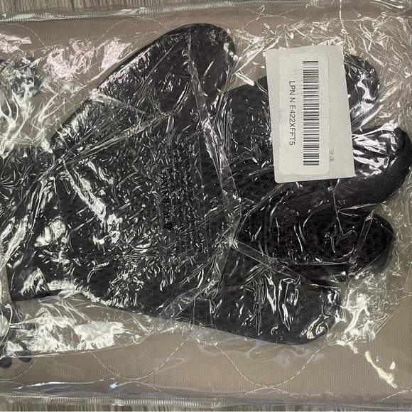 Washable Pet Pads with 4 Layers - Picture 2 of 2